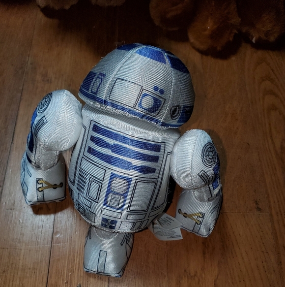 Star Wars R2-D2 Plush - Picture 4 of 8